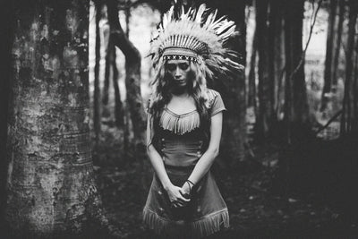 poster-print-black-and-white-mood-in-the-forest-2