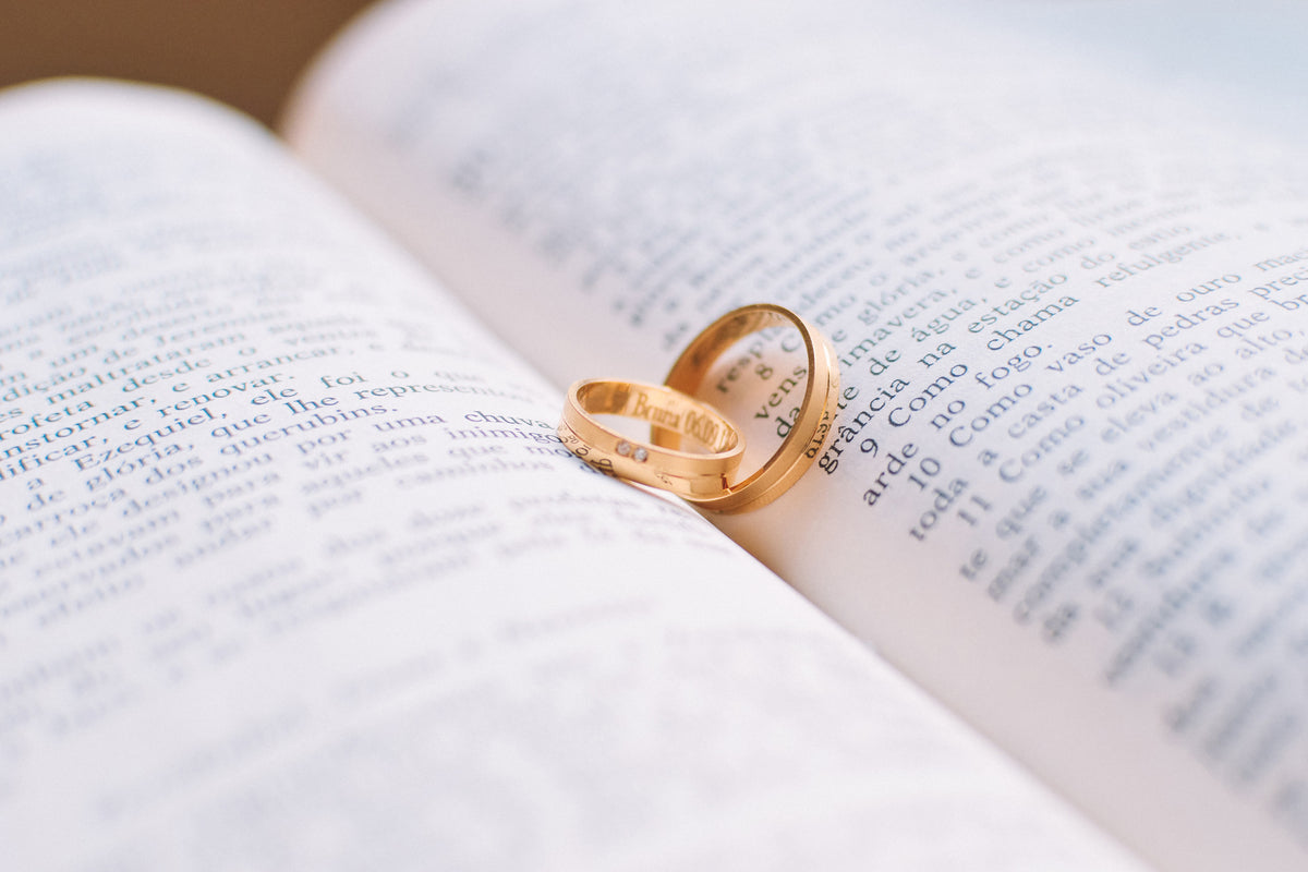 framedposter-print-the-wedding-rings