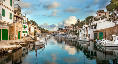 poster-print-in-the-harbor-of-cala-figuera-mallorca