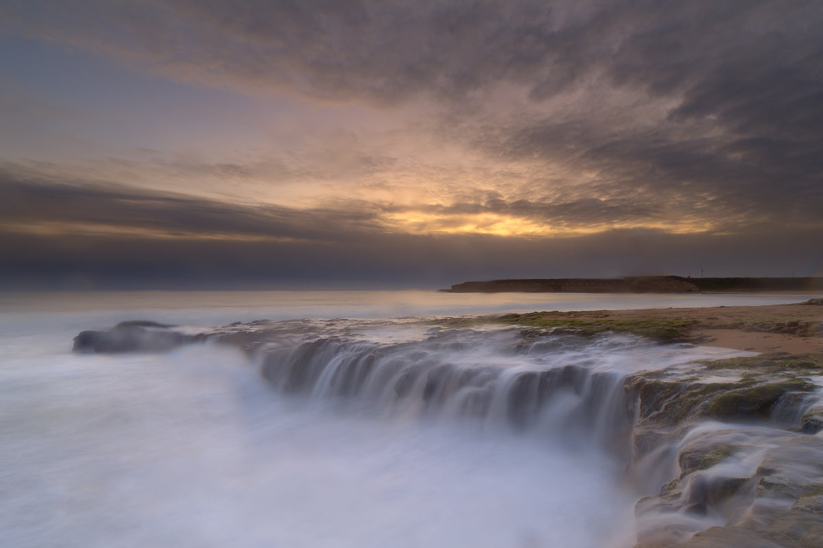 3-piece-canvas-print-waterfall-2