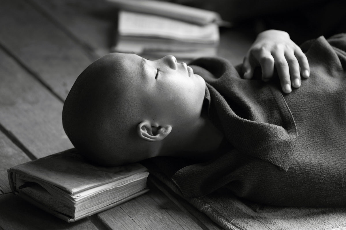 acrylic-print-sleeping-buddha