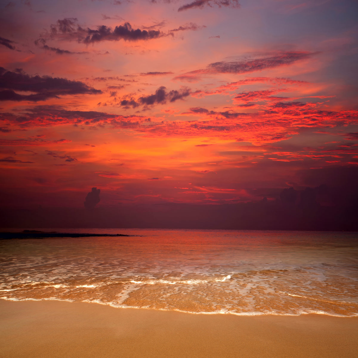 4-piece-aluminium-print-line-on-the-sand