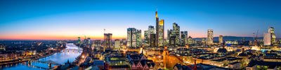 panoramic-poster-print-frankfurt-skyline-am-abend