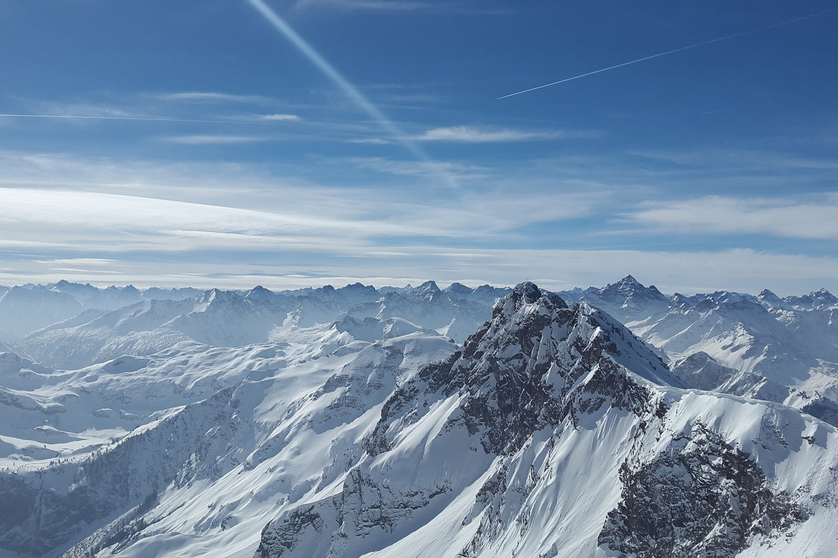 canvas-print-over-the-peaks