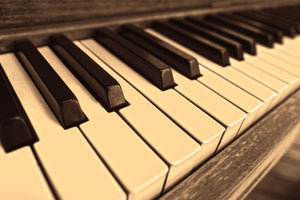 3-piece-canvas-print-at-the-piano