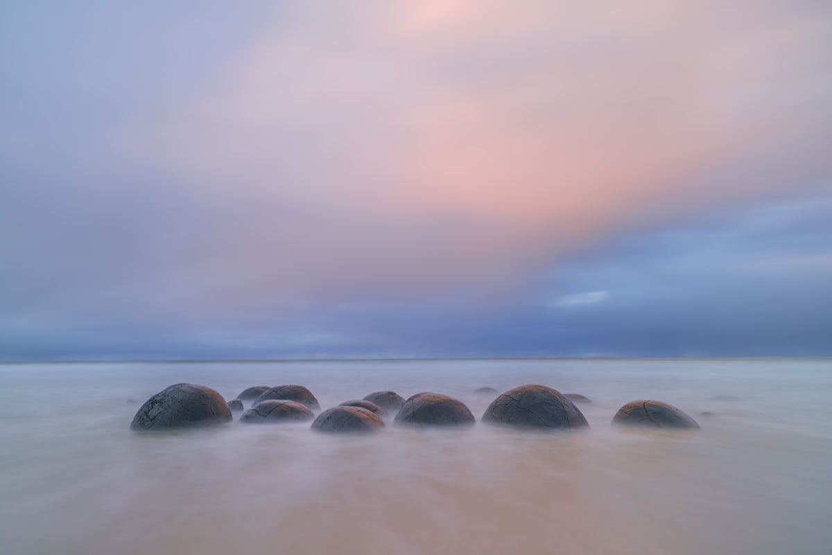 modern-3-piece-canvas-print-moeraki-boulders-2
