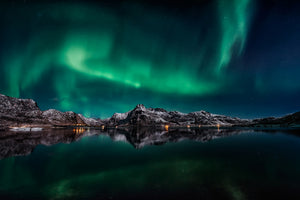 poster-print-lofoten-aurora-reflection
