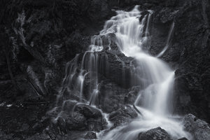 acrylic-print-mountain-water