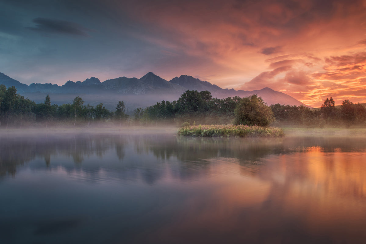 framedcanvas-print-daybreak-by-the-lake-x