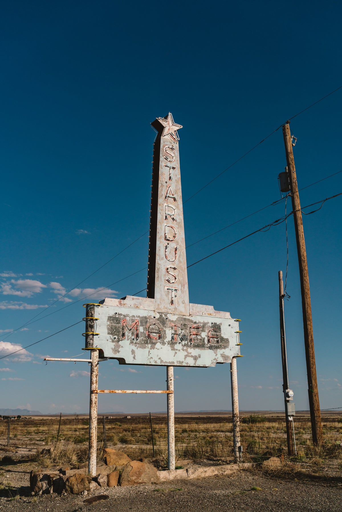 canvas-print-marfa-stardust