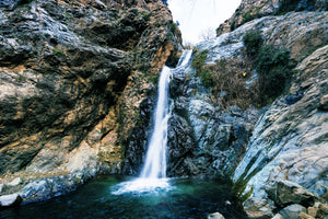 framedposter-print-moving-water-ii