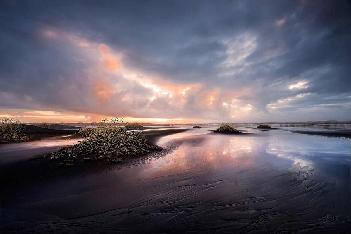 framedcanvas-print-black-sand