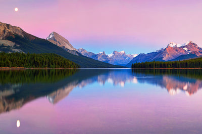 poster-print-maligne-lake
