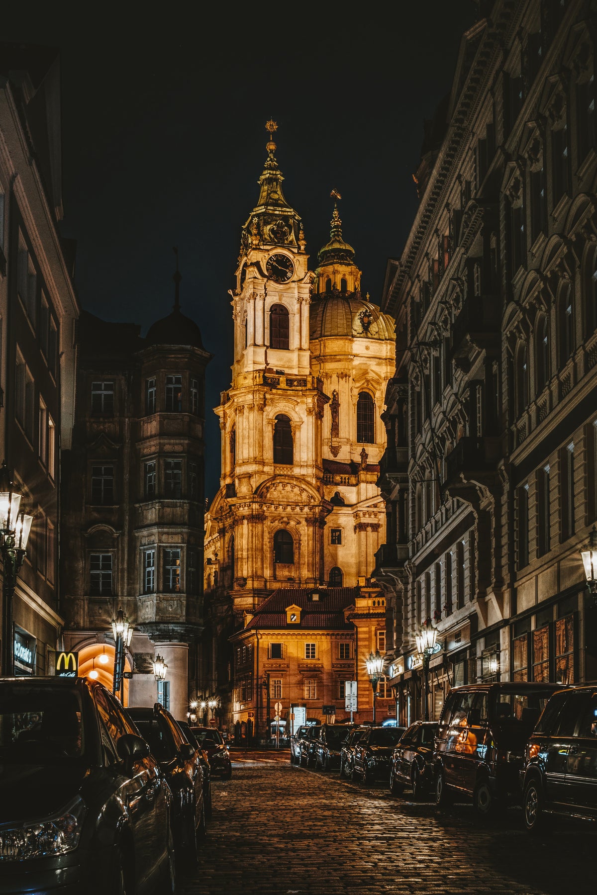 framedcanvas-print-prague-at-night-ii