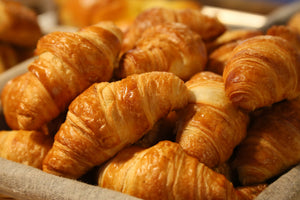 3-piece-canvas-print-fresh-croissants