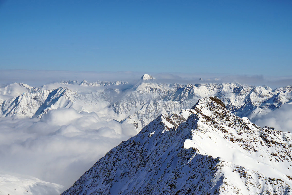 canvas-print-fantastic-view-of-the-peaks