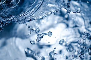 aluminium-print-moving-water