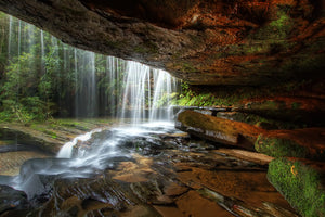 aluminium-print-under-the-ledge
