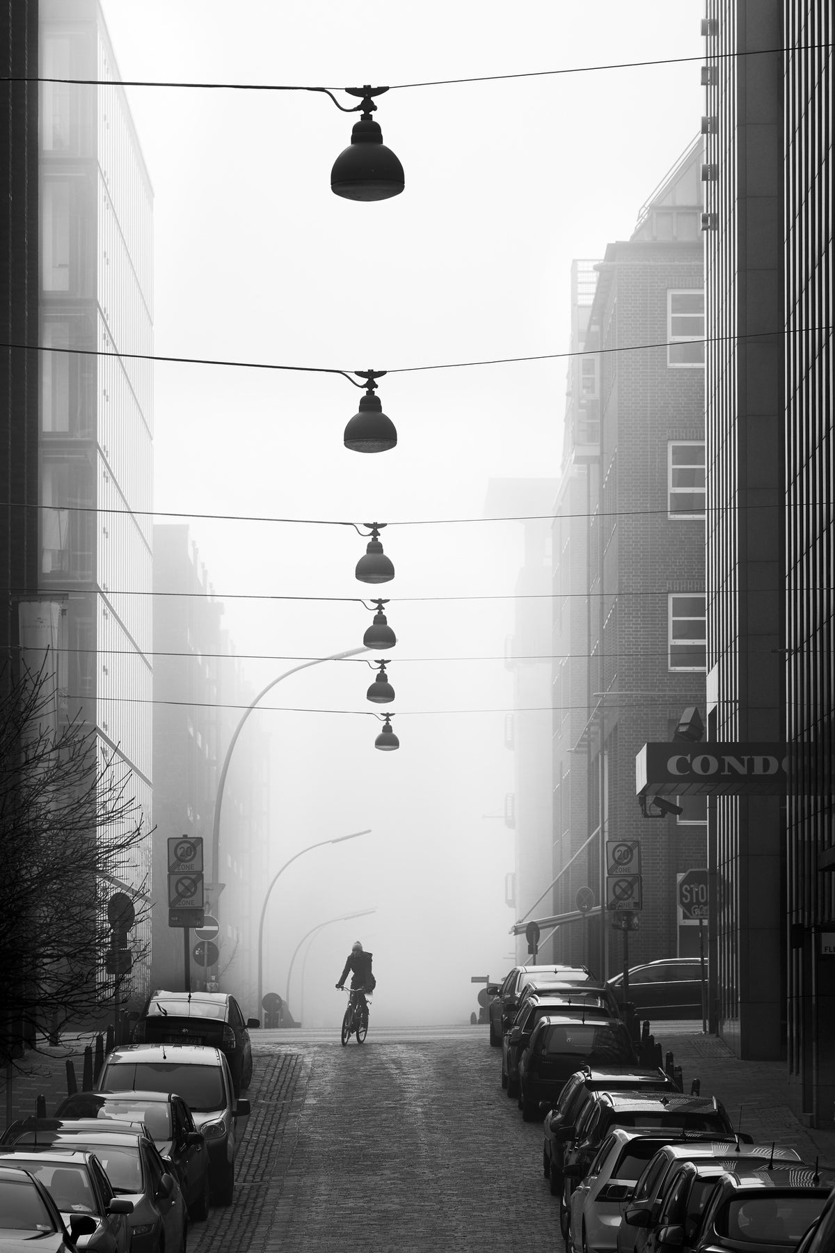 framedposter-print-streets-of-hamburg