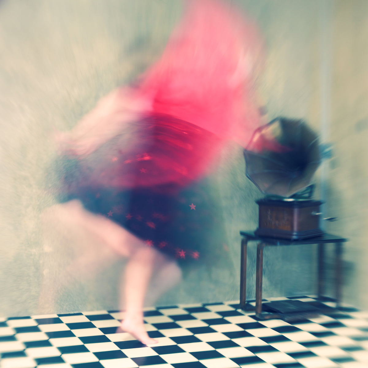 aluminium-print-hop-skip-and-jump