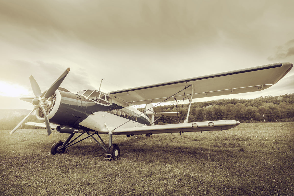 canvas-print-nostalgic-aircraft-in-retro-style