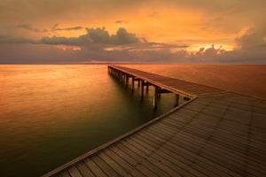 framedcanvas-print-the-footbridge-by-the-sea