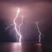 9-piece-aluminium-print-thunderbolt-over-the-sea
