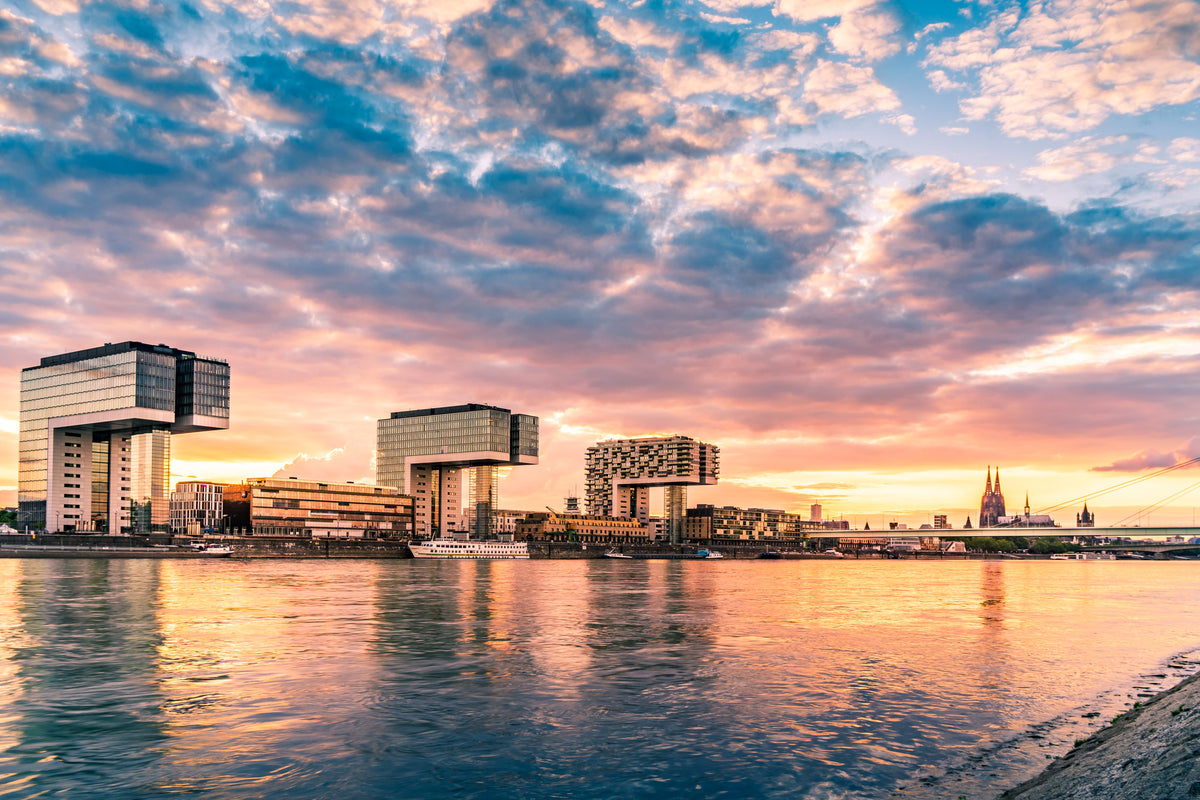 modern-3-piece-canvas-print-skyline-koeln-und-kranhaeuser