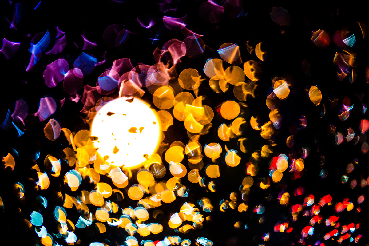 3-piece-canvas-print-abstract-play-of-light-in-color