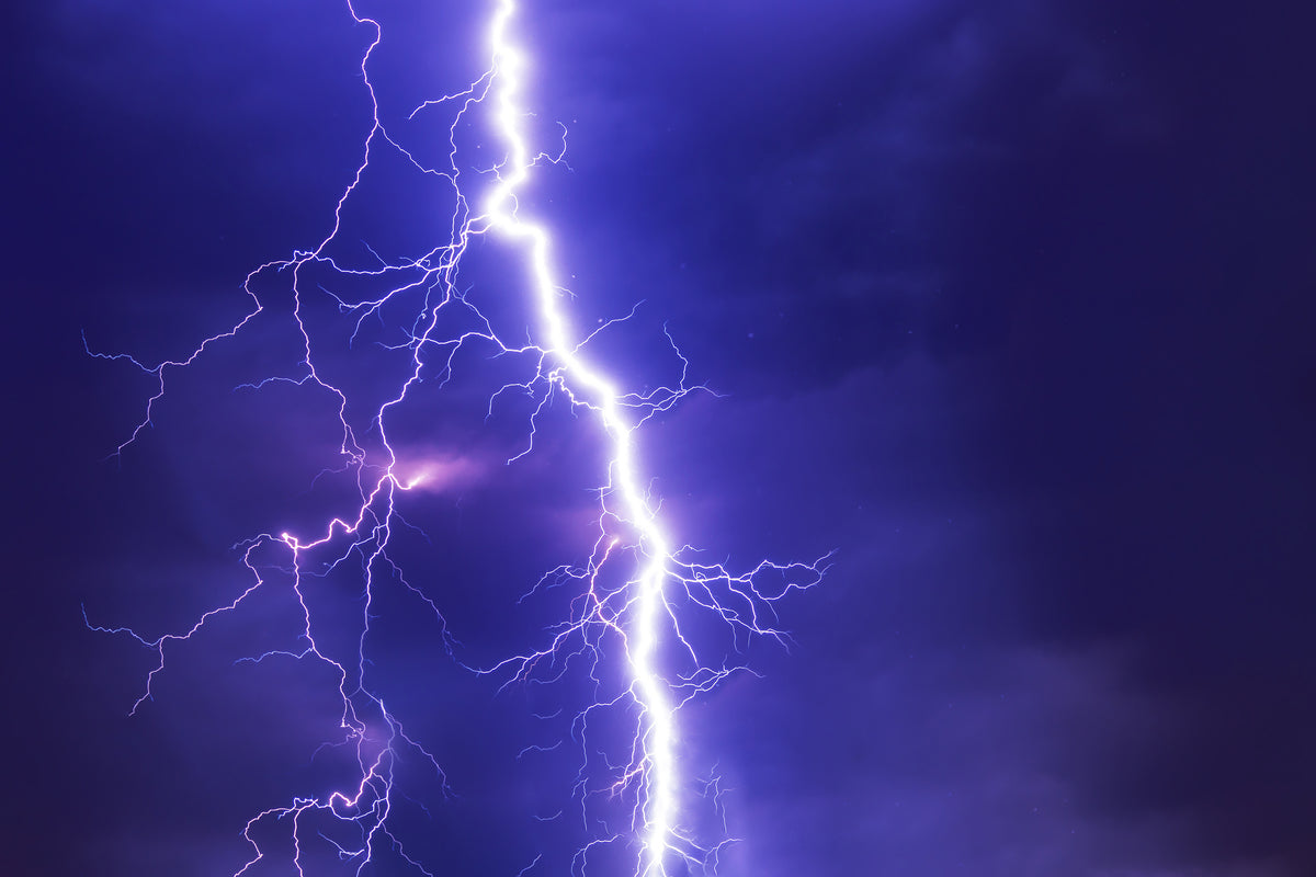 aluminium-print-imposing-lightning