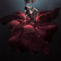 9-piece-acrylic-print-the-lady-in-red