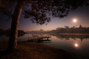 framedcanvas-print-a-lake-at-the-forest