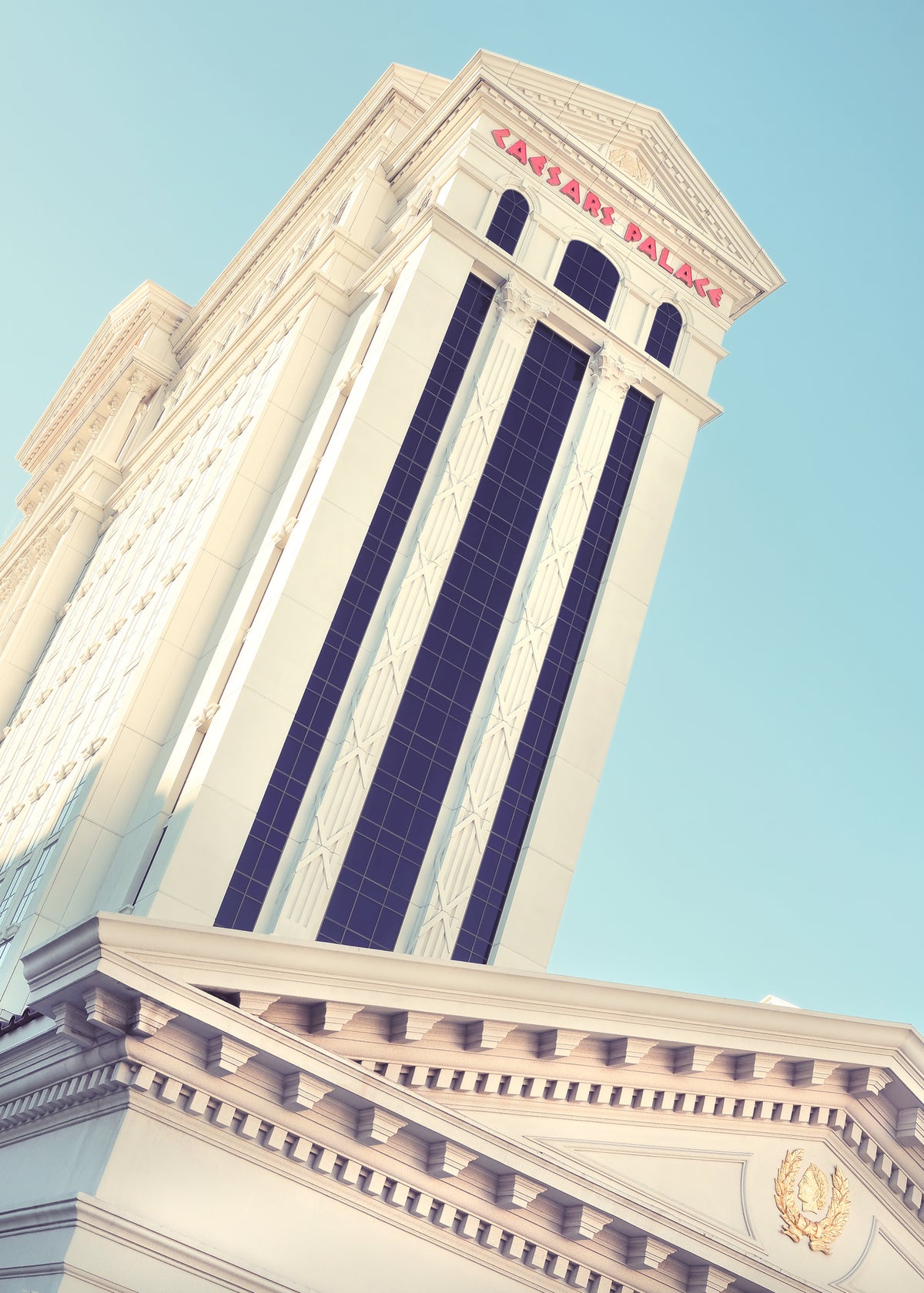 framedcanvas-print-cesars-palace-strip-las-vegas
