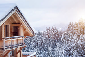 modern-3-piece-canvas-print-chalet-house-in-the-mountains-in-winter