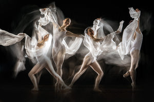 framedcanvas-print-movement-from-light