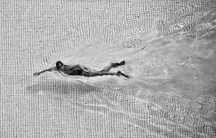 3-piece-canvas-print-breaking-the-net