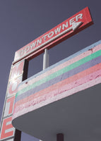 framedcanvas-print-las-vegas-pink-gas-station