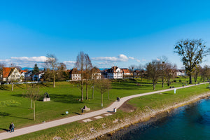 poster-print-park-on-the-riverbank