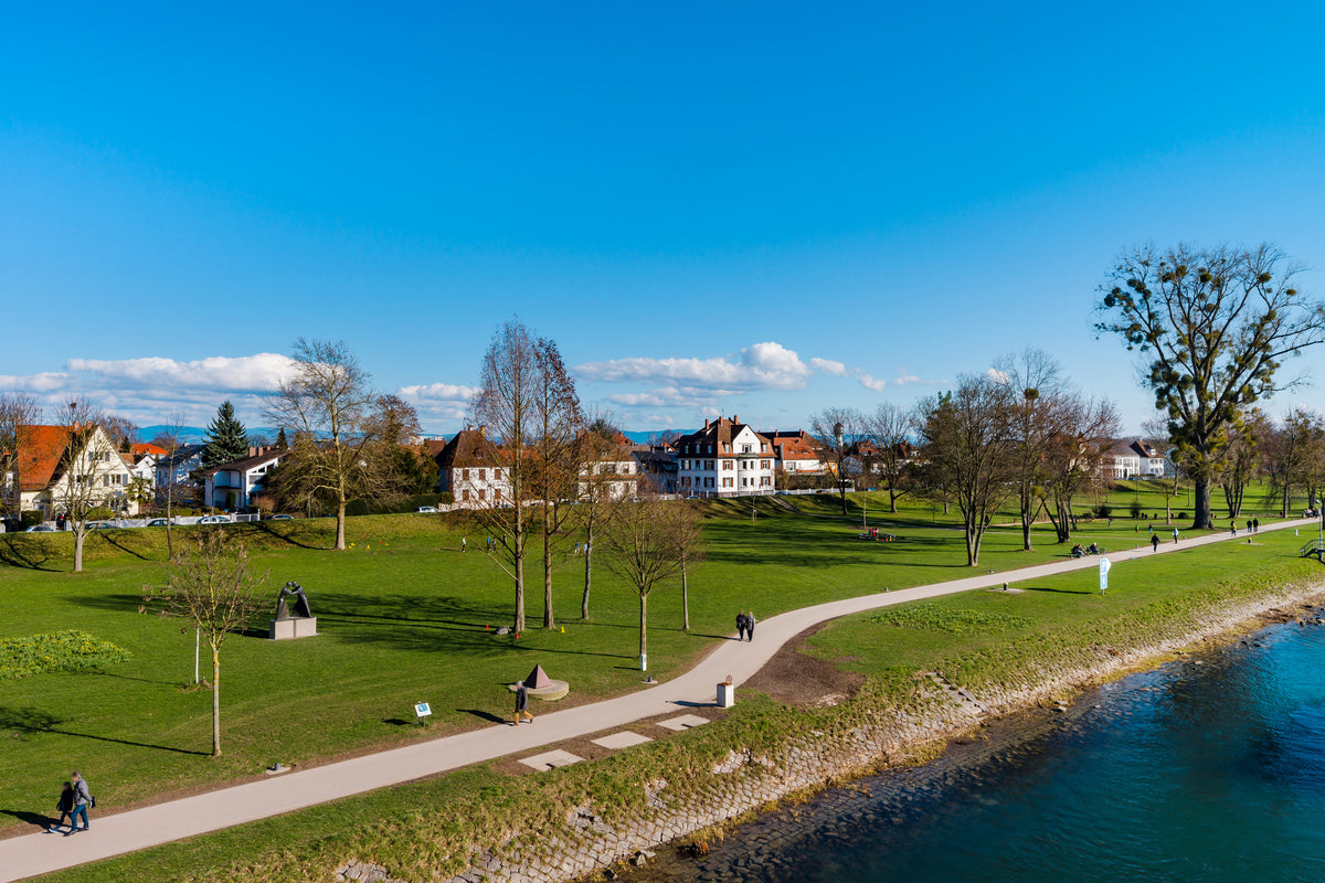 poster-print-park-on-the-riverbank