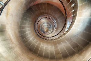 3-piece-canvas-print-spiral-staircase