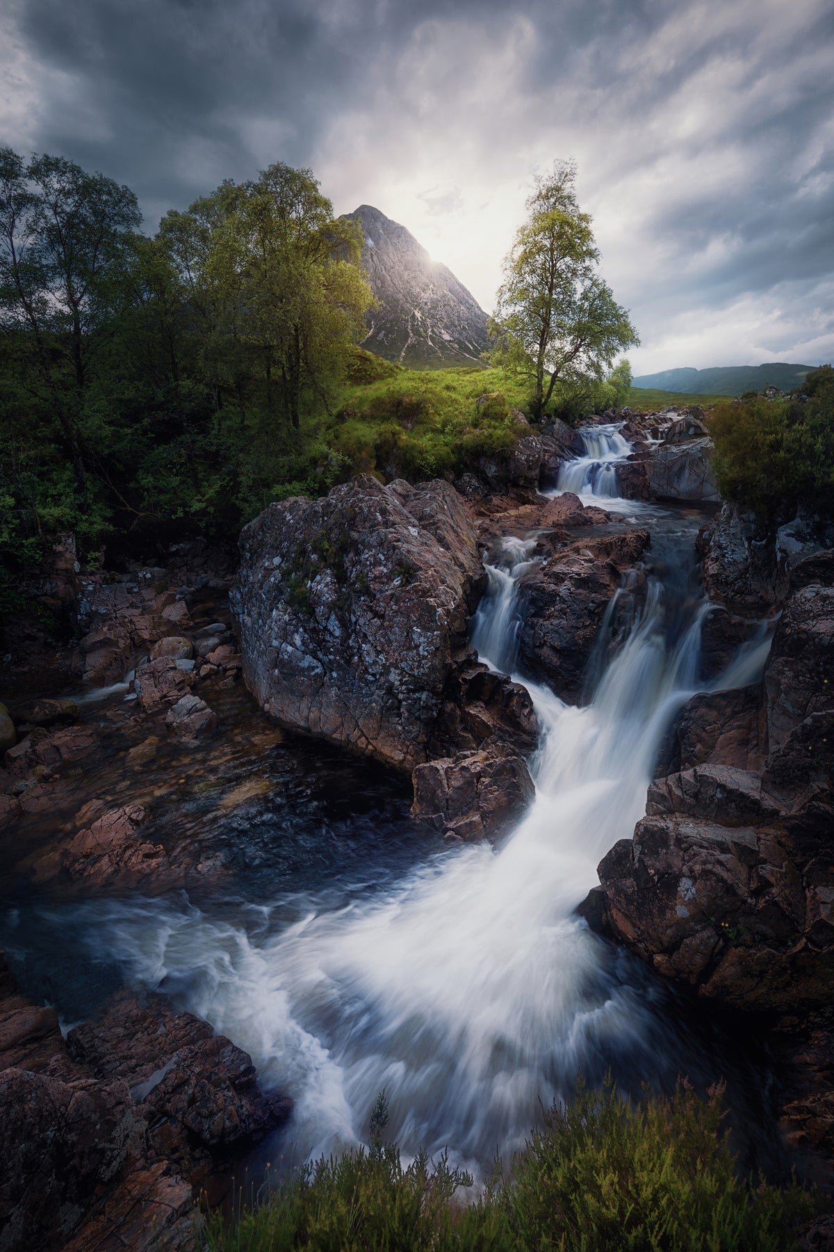 canvas-print-lonely-mountain-iii