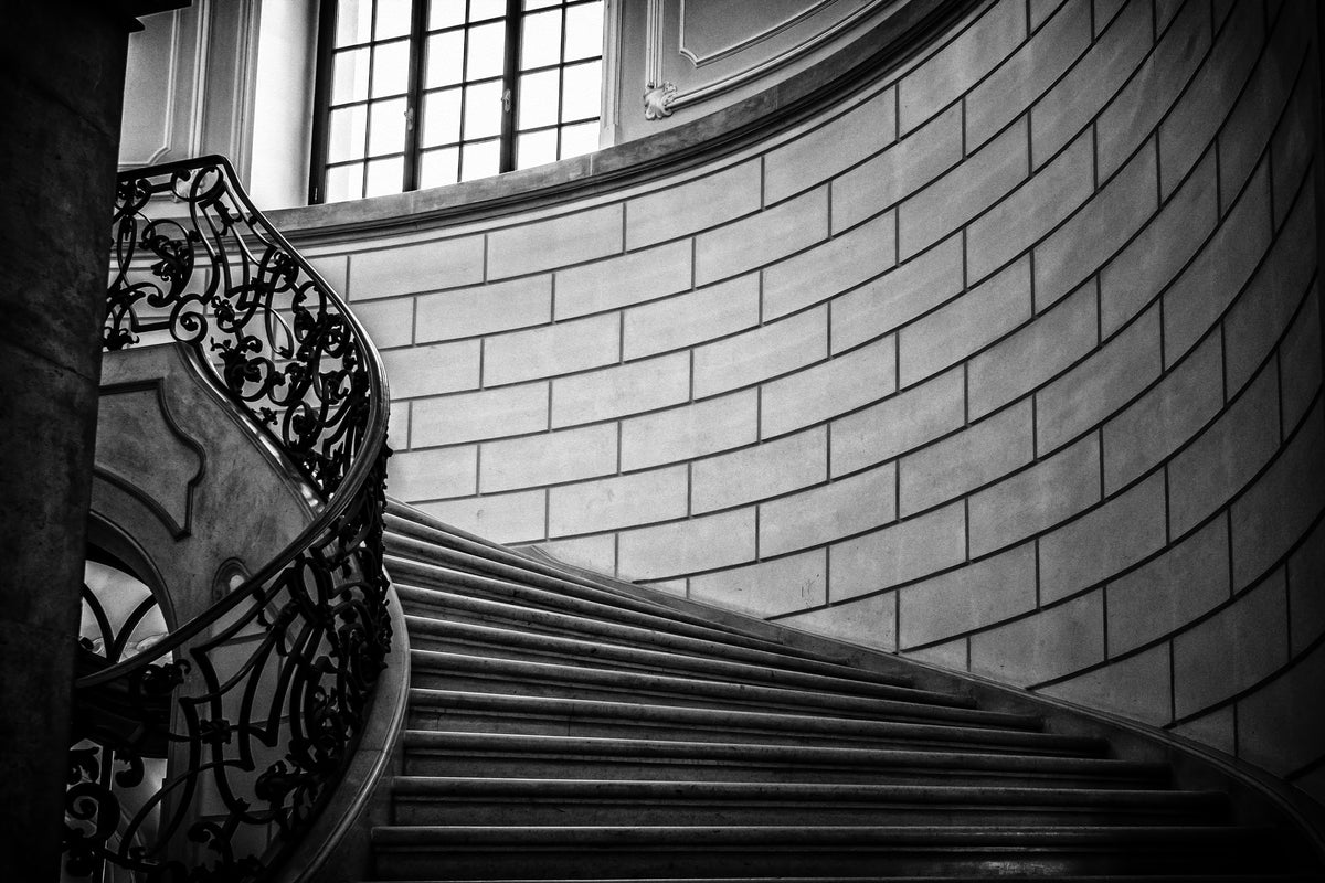 framedcanvas-print-noble-stairs
