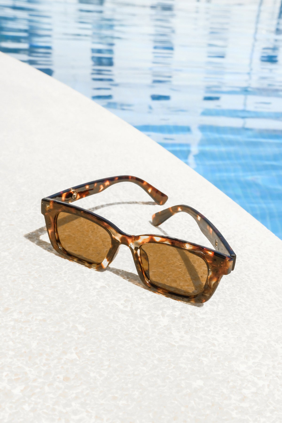 canvas-print-pool-002