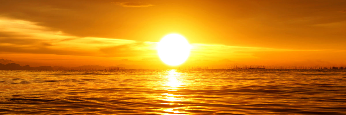 panoramic-3-piece-aluminium-print-glowing-sunset-on-the-water-panorama