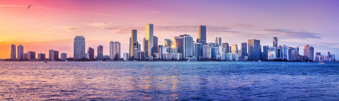 panoramic-3-piece-canvas-print-the-shining-metropolis