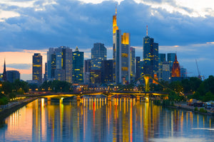 aluminium-print-skyline-frankfurt