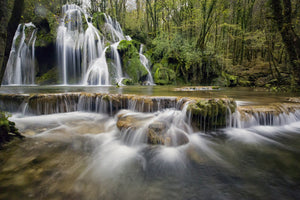 3-piece-aluminium-print-attention-waterfalls