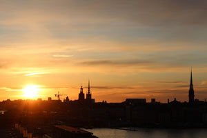 framedposter-print-city-in-the-evening-light