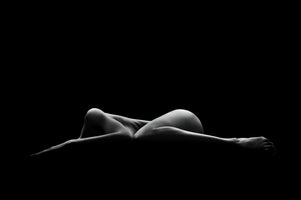 framedposter-print-bodyscape-4