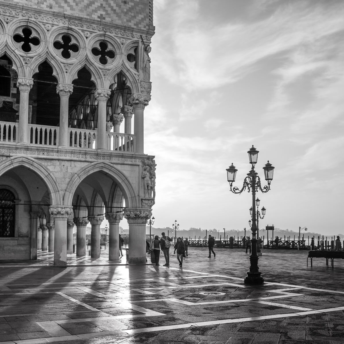 canvas-print-early-morning-venice